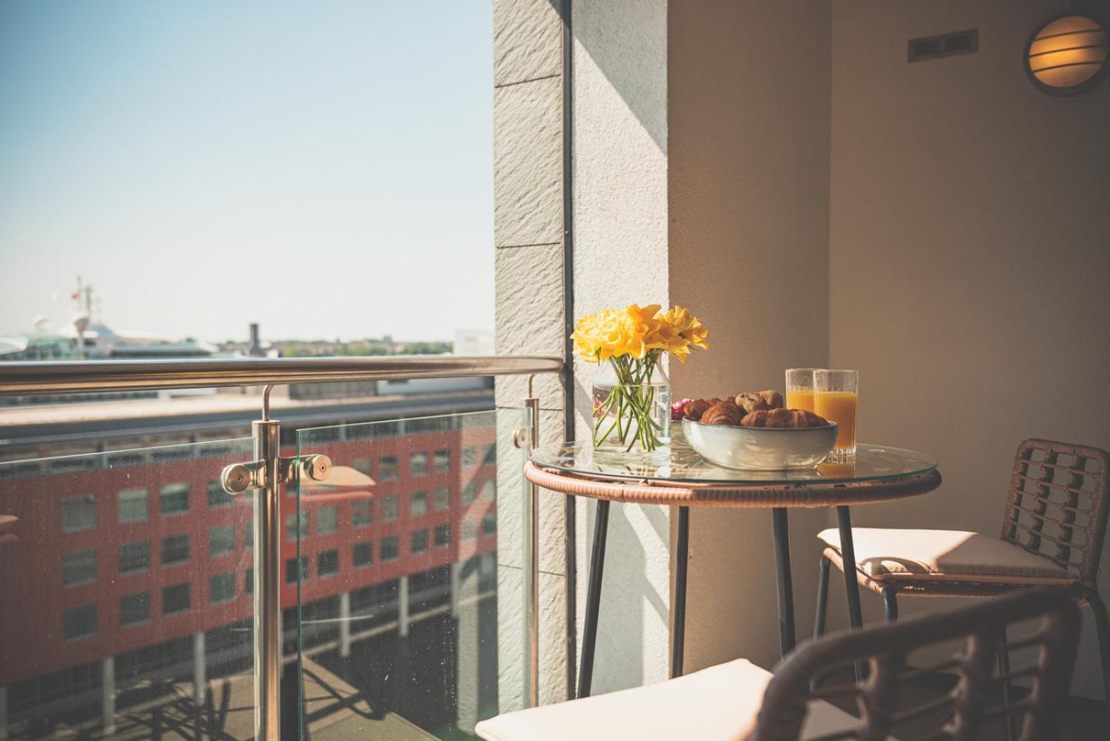 Novu Apartments Liverpool Waterfront Exterior foto