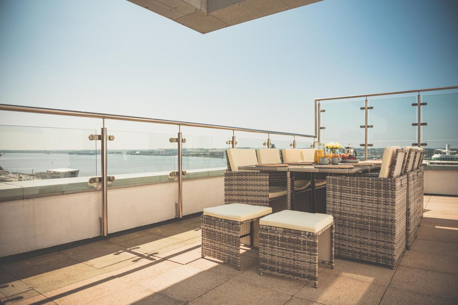 Novu Apartments Liverpool Waterfront Exterior foto