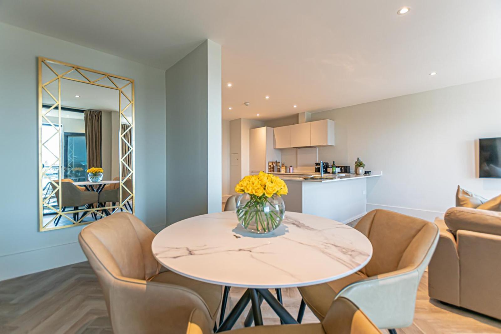 Novu Apartments Liverpool Waterfront Exterior foto